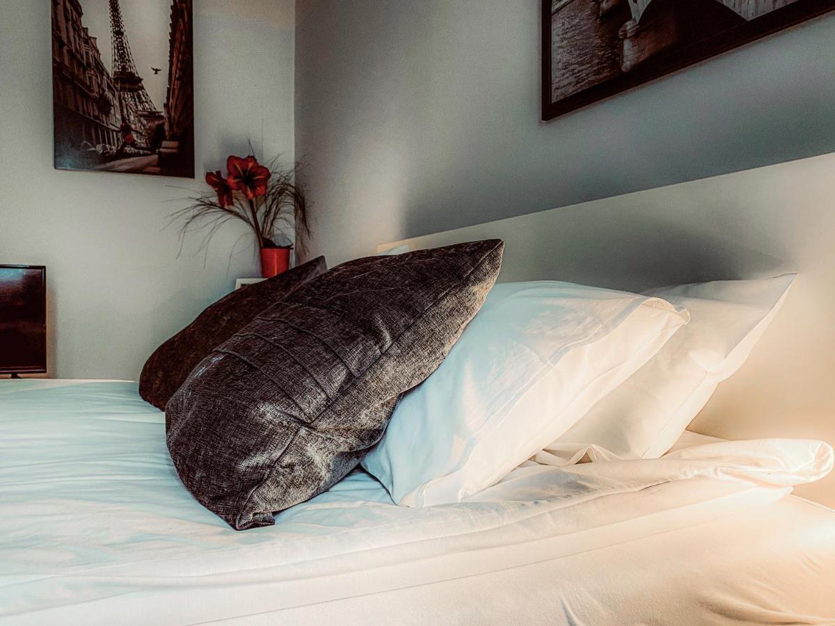 Apartment Next To Wawel Castle, Vistula River & Old Town Cracow Cracóvia Exterior foto